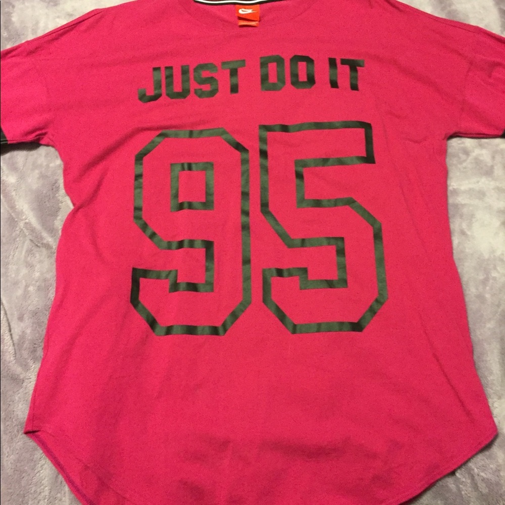 Nike shirt